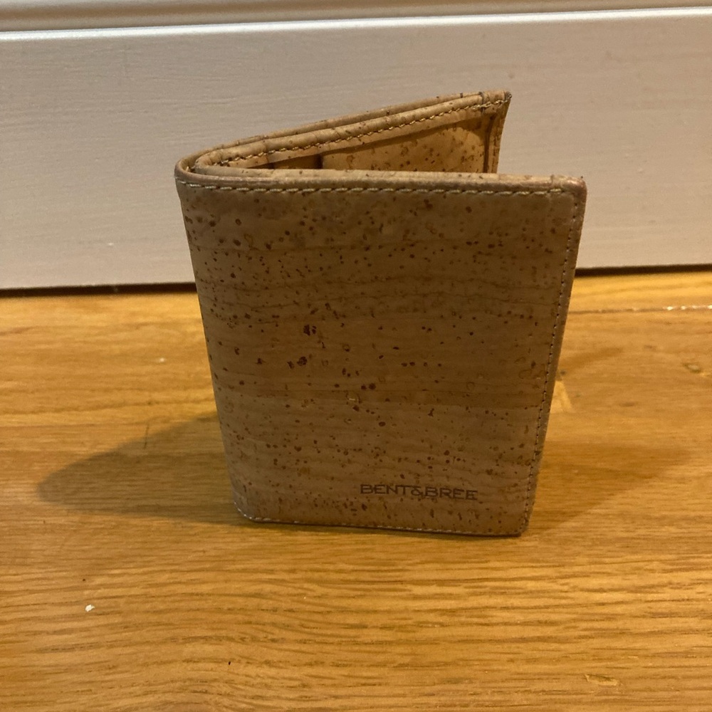Bent & Bree Unisex Tan Cork Wallet